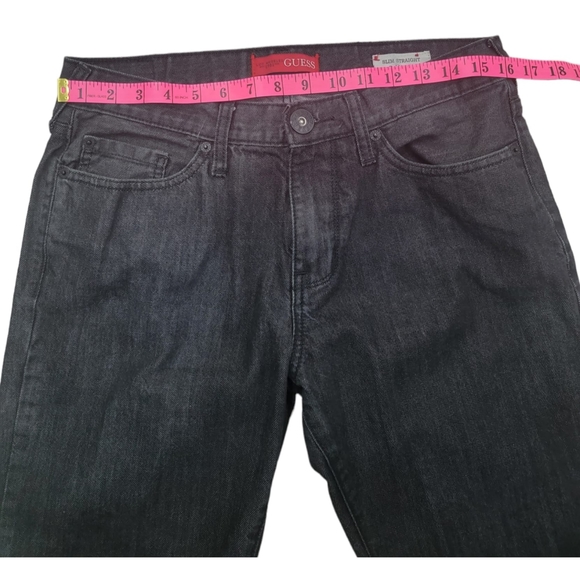 (M) Guess Dark Wash Jeans (Men) - Picture 3 of 11